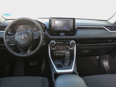 Used 2022 Toyota RAV4 XLE w/ Convenience Package image 31