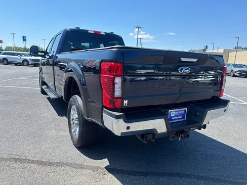 Used 2022 Ford F350 Lariat w/ Chrome Package AWD/4WD image 4