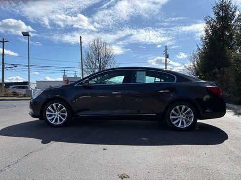 Used 2014 Buick LaCrosse Leather image 2