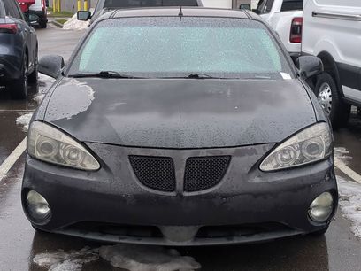 Used 2005 Pontiac Grand Prix w/ Drivers Plus Package