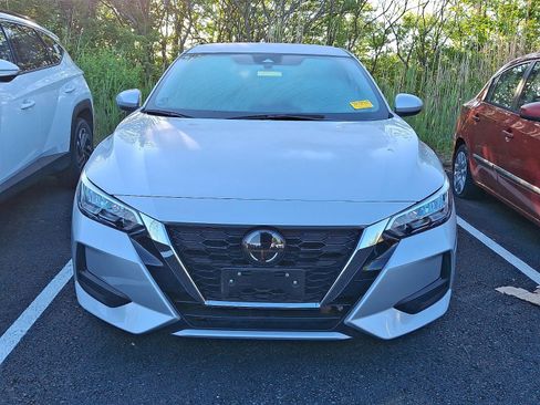 Used 2023 Nissan Sentra SV w/ All-Weather Package FWD image 2