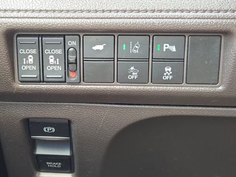 Used 2019 Honda Odyssey Elite image 25
