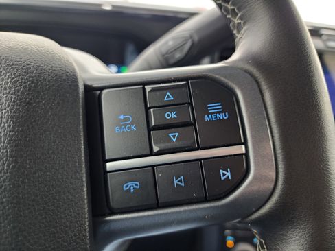 Used 2025 Ford F350 Lariat w/ Lariat Ultimate Package image 13