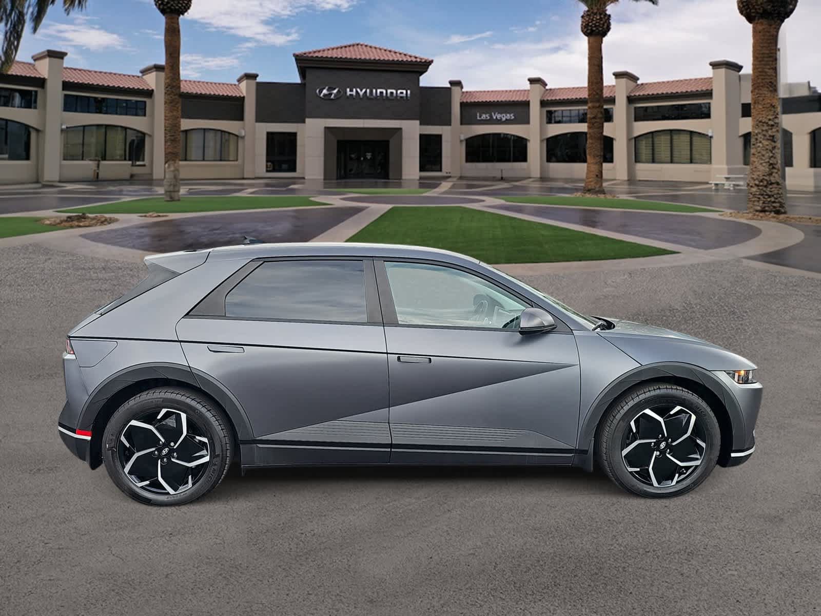 Certified 2023 Hyundai Ioniq 5 SEL AWD/4WD image 9