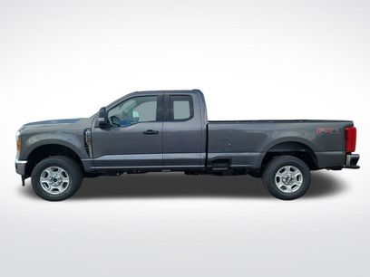 New 2026 Ford F250 XLT w/ FX4 Off-Road Package