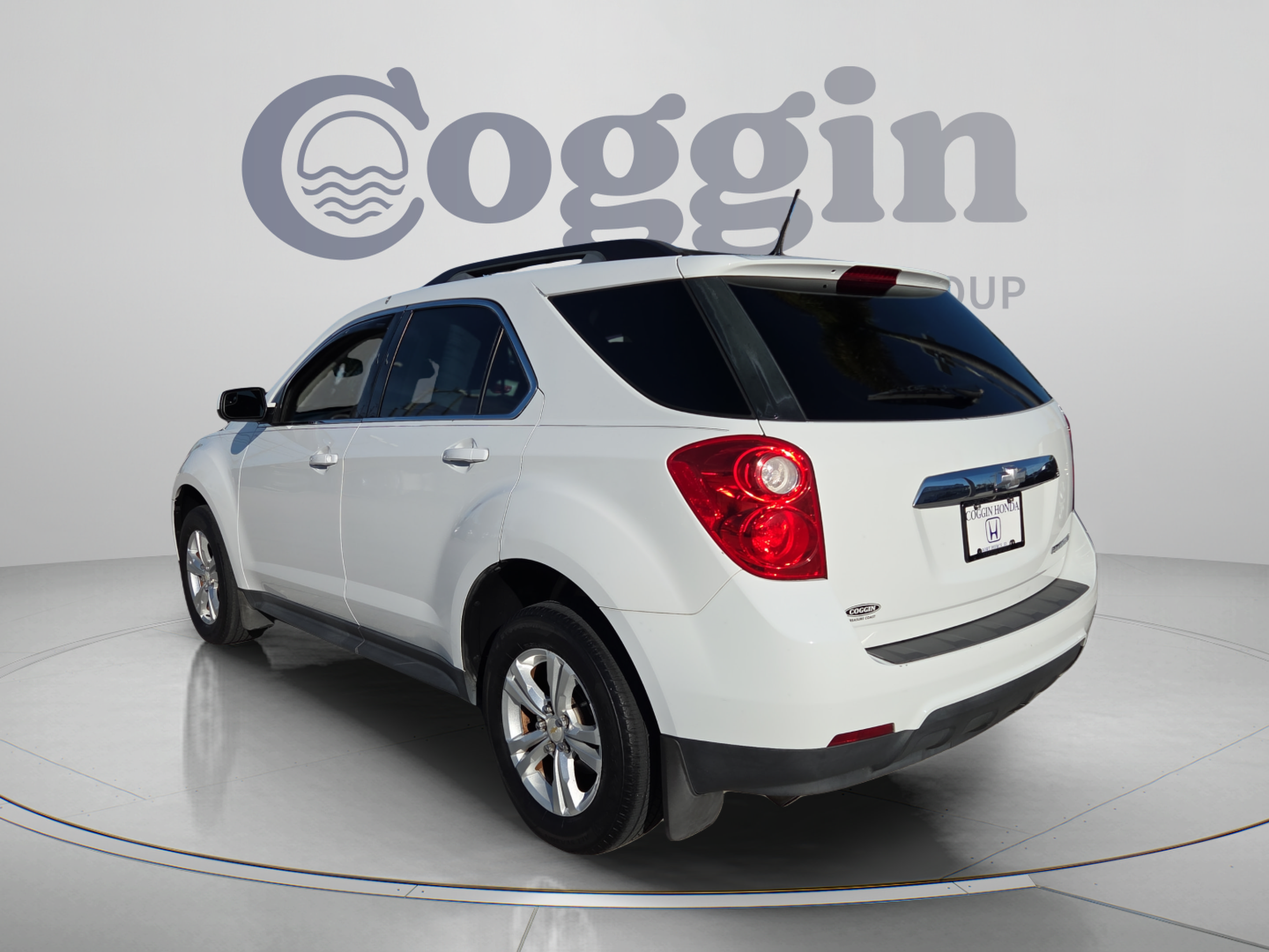 Used 2014 Chevrolet Equinox LT w/ Driver Convenience Package FWD image 3