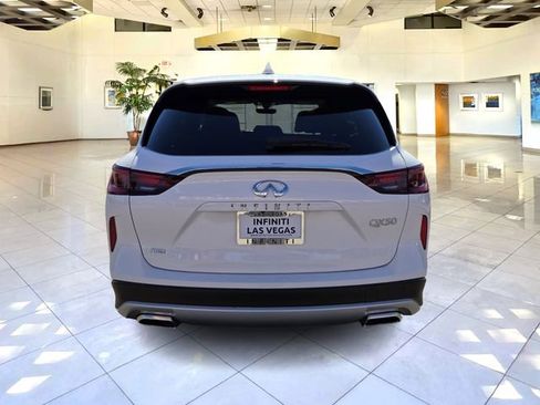 Certified 2025 INFINITI QX50 Pure image 6