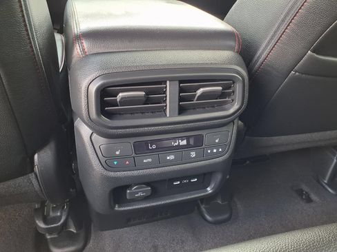 Used 2026 Honda Ridgeline Black Edition image 16