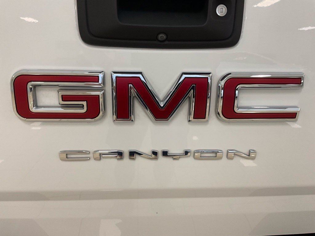 Used 2021 GMC Canyon AT4 w/ Driver Alert Package AWD/4WD image 23