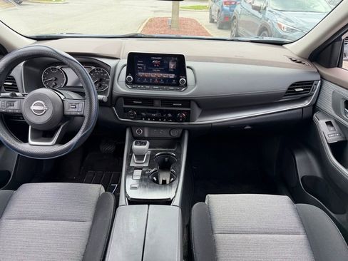 Used 2023 Nissan Rogue SV FWD image 21