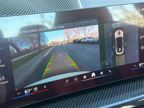 Used 2025 BMW M3 Competition image 25