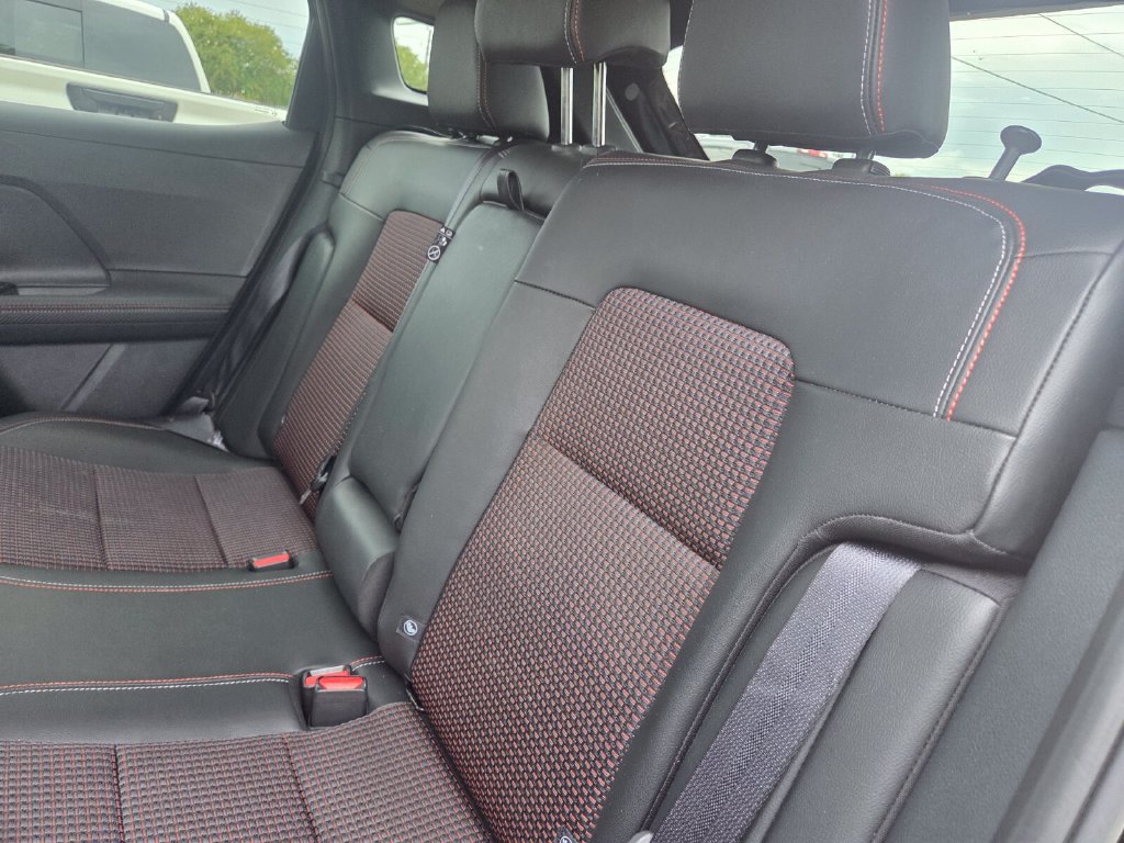Used 2025 Nissan Kicks SR w/ Illumination Package AWD/4WD image 24