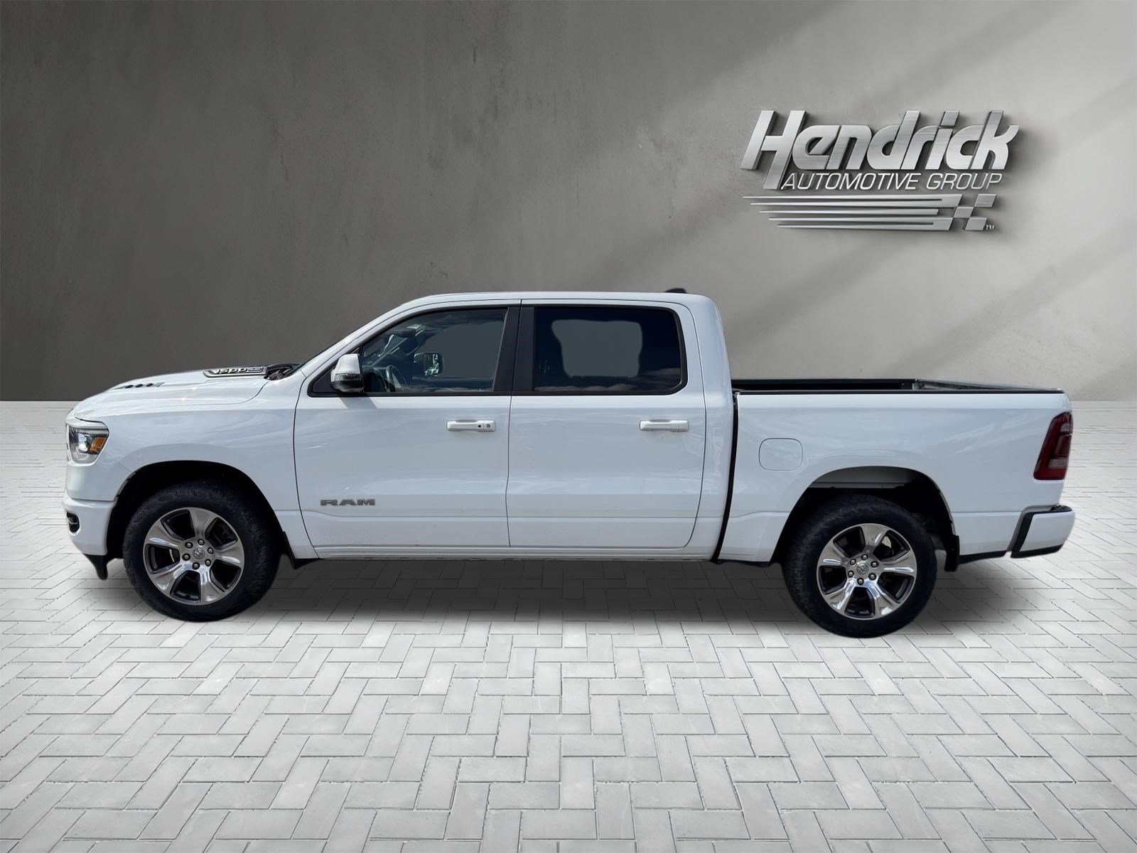 Used 2024 RAM 1500 Laramie AWD/4WD image 7