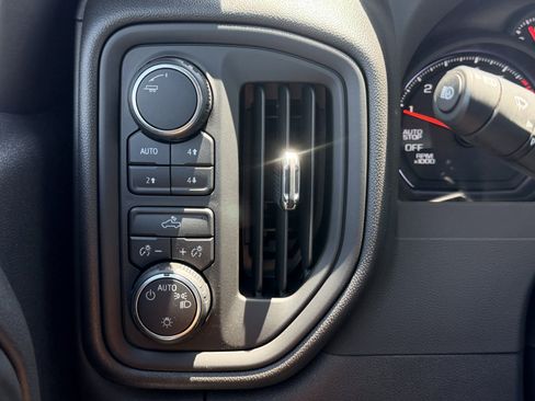 Used 2024 Chevrolet Silverado 1500 Custom Trail Boss w/ Turbomax Blackout Package AWD/4WD image 23
