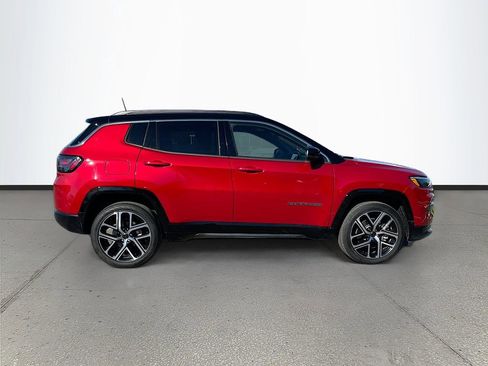 Certified 2025 Jeep Compass Limited w/ Elite Group image 8