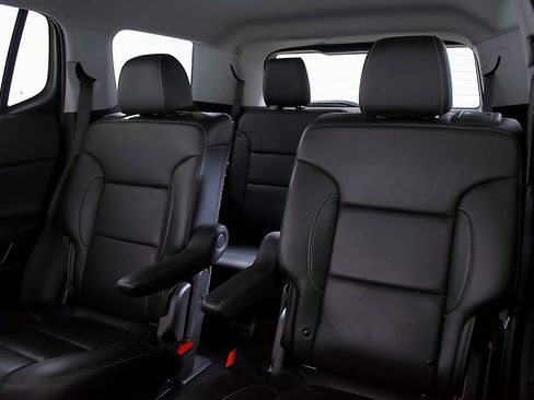 Used 2020 GMC Acadia SLT image 17