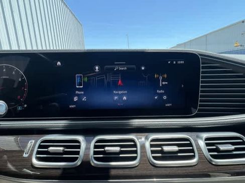 Certified 2025 Mercedes-Benz GLE 450 4MATIC image 32