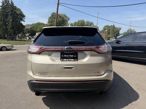 Used 2017 Ford Edge SE AWD/4WD image 5