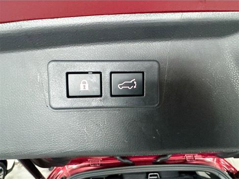 Certified 2024 Subaru Outback Premium image 24