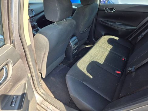 Used 2019 Nissan Sentra S FWD image 9