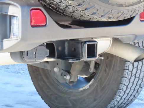 Certified 2022 Jeep Wrangler Unlimited Sahara w/ Cold Weather Group image 13