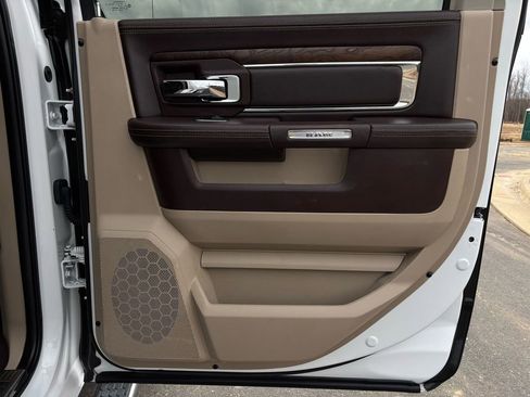 Used 2016 RAM 3500 Laramie Longhorn image 26