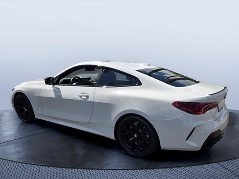 Used 2025 BMW 430i Coupe w/ M Sport Package RWD image 5