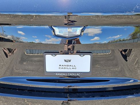 New 2025 Cadillac Escalade IQ Luxury 1 w/ Smart Trailering package image 6