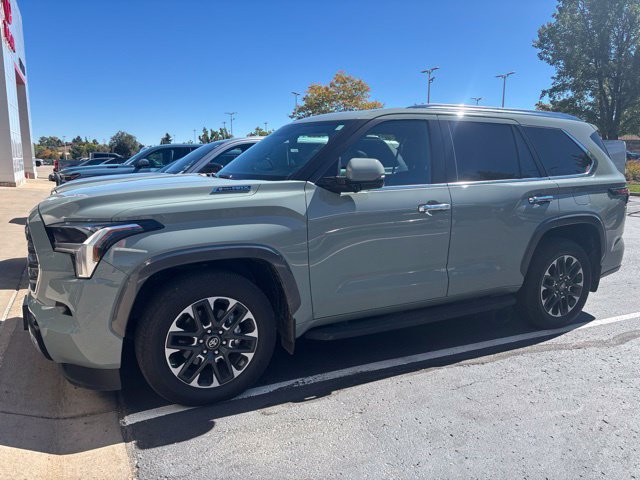Used 2026 Toyota Sequoia Limited AWD/4WD image 1