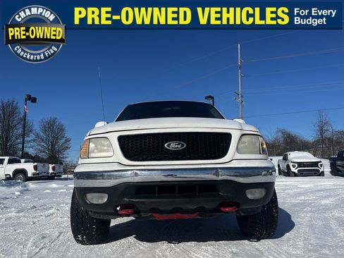 Used 1999 Ford F150 XLT image 4