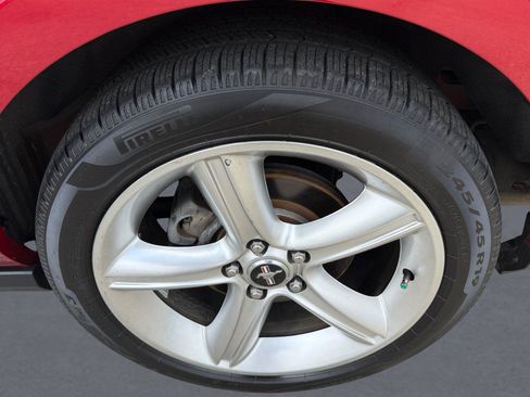 Used 2011 Ford Mustang GT Premium w/ Comfort Pkg RWD image 9