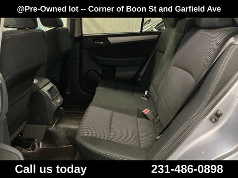 Used 2018 Subaru Outback 2.5i Premium AWD/4WD image 26