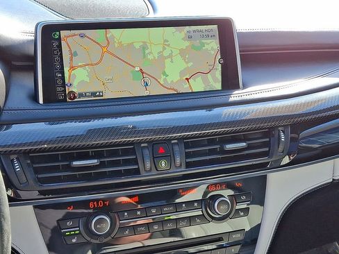 Used 2016 BMW X5 M image 14