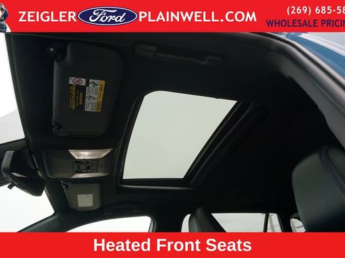Used 2022 Toyota RAV4 XSE image 18