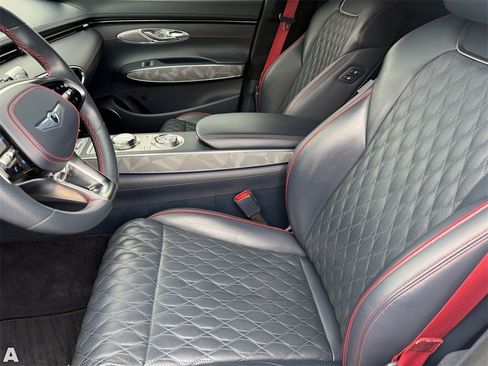 Used 2022 Genesis GV70 3.5T Sport w/ Sport Advanced Package image 12