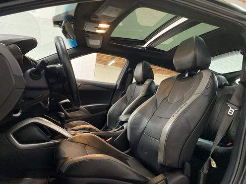 Used 2016 Hyundai Veloster Turbo w/ Option Group 04 image 25