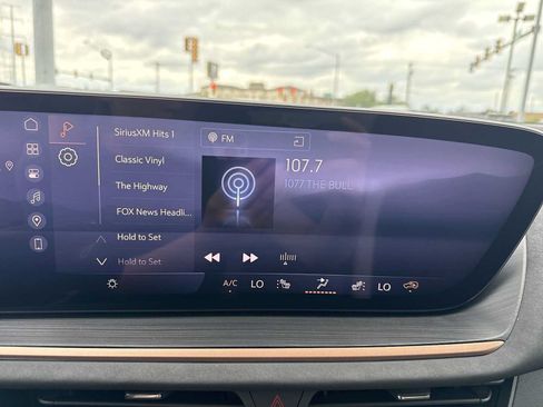 New 2026 Buick Envision Sport Touring AWD/4WD image 14