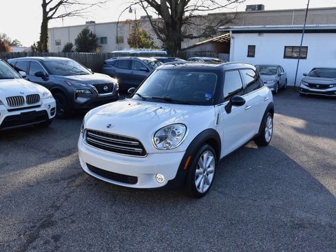 Used 2015 MINI Cooper Countryman image 2
