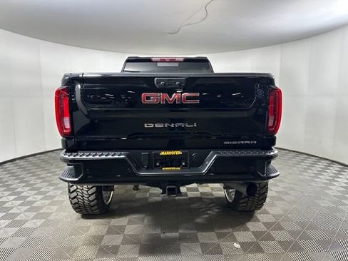 Used 2022 GMC Sierra 2500 Denali image 4