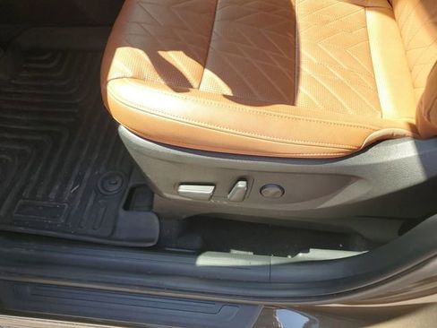 Used 2024 Kia Telluride EX X-Line image 18