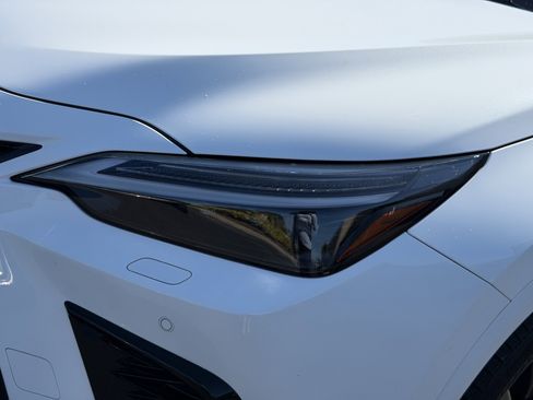 Used 2025 Lexus NX 450h+ F Sport w/ Towing Package (2000 Lbs) image 8