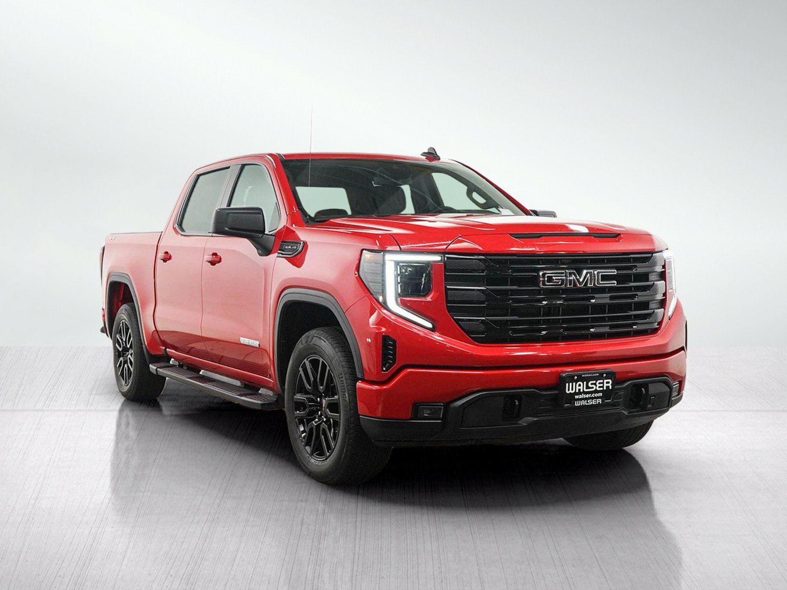 Used 2024 GMC Sierra 1500 Elevation w/ LPO, Elevation Black Package AWD/4WD image 7