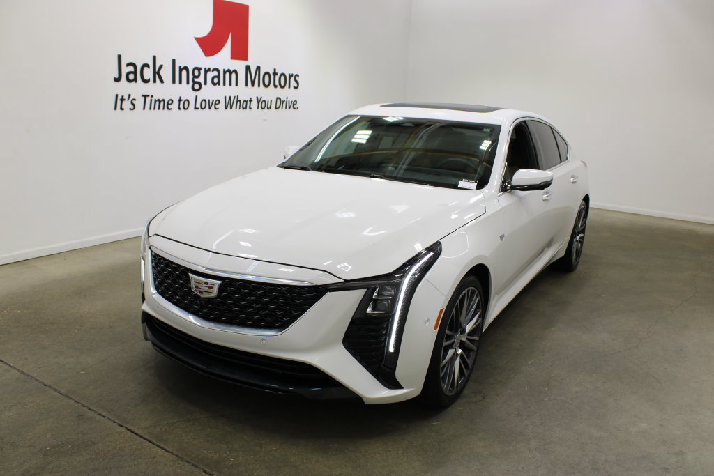 Used 2025 Cadillac CT5 Premium Luxury w/ Sun And Sound Package RWD image 2