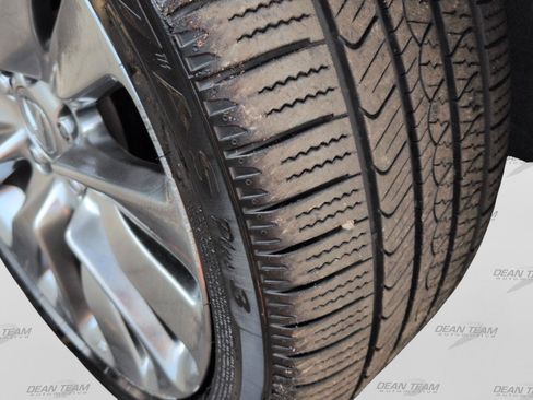 Used 2016 Acura RLX w/ Technology Package FWD image 32
