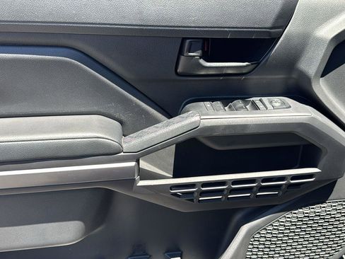 Used 2025 Toyota Tacoma SR5 image 11