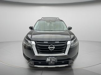 Used 2024 Nissan Pathfinder SL w/ SL Premium Package AWD/4WD video 2