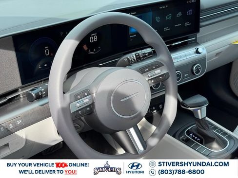 Used 2026 Hyundai Kona SE FWD image 15