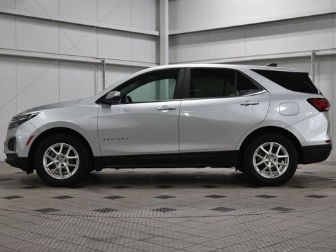 Used 2022 Chevrolet Equinox LT FWD image 4