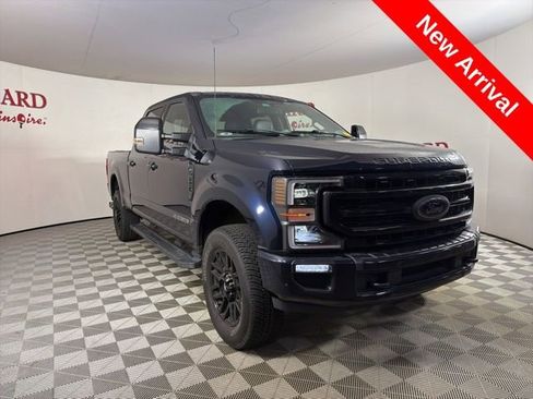 Certified 2022 Ford F250 Lariat w/ Black Appearance Package image 1