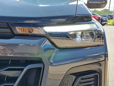 Used 2023 Chevrolet Colorado LT w/ LT Convenience Package III AWD/4WD image 10
